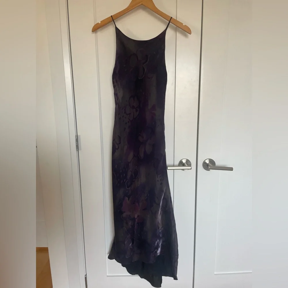 90’s Iridescent Purple Floral Dress - Picture 4 of 9